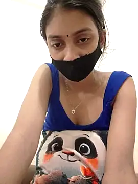 Snapshot of pooja_riya chatting on July 7, 2026, 6:47 am pooja riya online show from July 7, 2026, 6:47 am