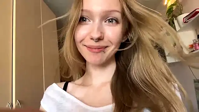 BivalentFalloff online show from July 11, 2026, 5:41 am