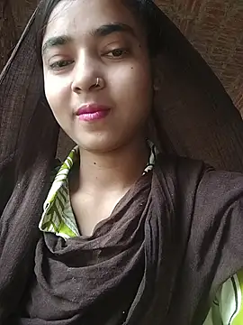 Snapshot of Simran_143 chatting on July 24, 2026, 4:41 am Simran 143 online show from July 24, 2026, 4:41 am