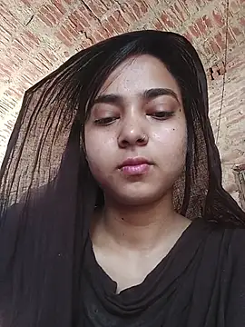 Snapshot of Simran_143 chatting on June 20, 2026, 4:17 am Simran 143 online show from June 20, 2026, 4:17 am