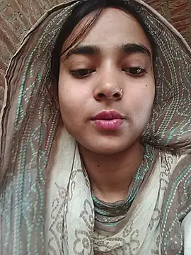 Snapshot of Simran_143 chatting on July 21, 2026, 4:58 am Simran 143 online show from July 21, 2026, 4:58 am