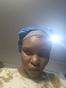 Snapshot of shazbaibe chatting on June 23, 2026, 8:56 am shazbaibe online show from June 23, 2026, 8:56 am