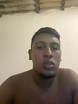 Snapshot of negrito21cmver chatting on June 27, 2026, 2:06 am negrito21cmver online show from June 27, 2026, 2:06 am