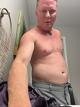 Snapshot of funandstuff chatting on July 1, 2026, 12:05 pm funandstuff online show from July 1, 2026, 12:05 pm