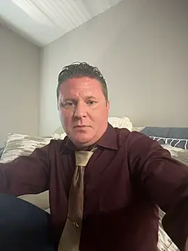 Snapshot of funandstuff chatting on July 27, 2026, 5:20 pm funandstuff online show from July 27, 2026, 5:20 pm