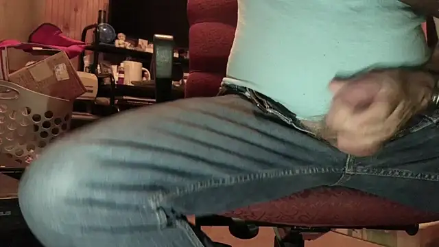 Hornyoldman50 online show from July 7, 2026, 4:37 am