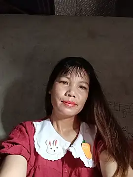 Snapshot of Gee_hot chatting on July 1, 2026, 2:45 am Gee hot online show from July 1, 2026, 2:45 am
