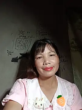 Snapshot of Gee_hot chatting on July 12, 2026, 3:02 pm Gee hot online show from July 12, 2026, 3:02 pm