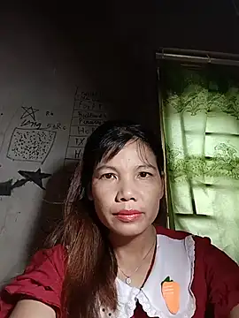 Snapshot of Gee_hot chatting on July 6, 2026, 3:24 am Gee hot online show from July 6, 2026, 3:24 am