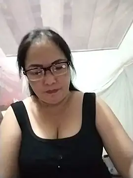 Naaya8109 online show from July 11, 2026, 2:12 am