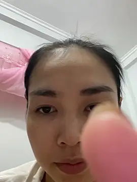 Snapshot of Thao-2k7 chatting on June 19, 2026, 2:45 pm Thao-2k7 online show from June 19, 2026, 2:45 pm
