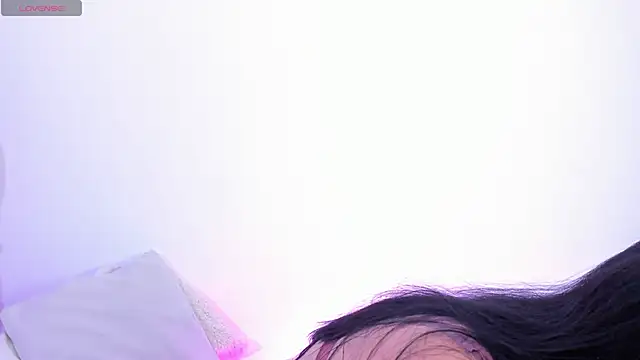 Iris Alana online show from June 22, 2026, 11:18 am