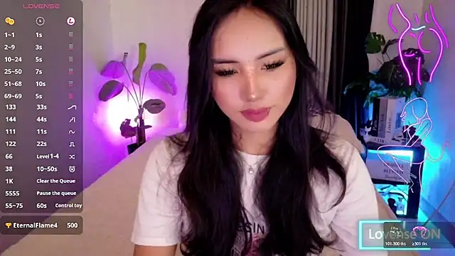 Snapshot of Bell_PepperHot chatting on July 30, 2026, 5:28 am Bell PepperHot online show from July 30, 2026, 5:28 am