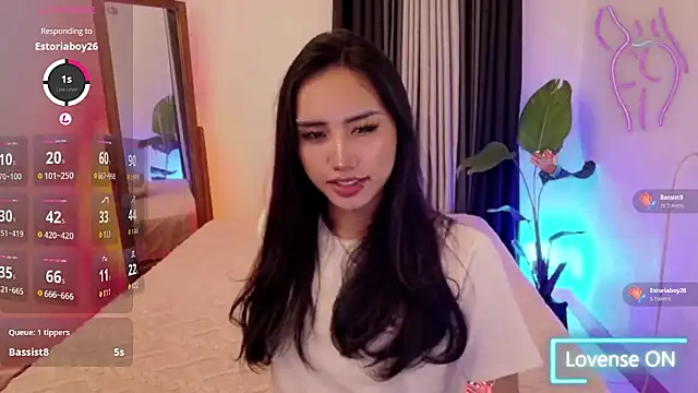 Snapshot of Bell_PepperHot chatting on July 19, 2026, 7:21 pm Bell PepperHot online show from July 19, 2026, 7:21 pm