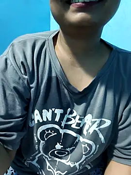 sexy-pari8 online show from July 14, 2026, 5:30 pm