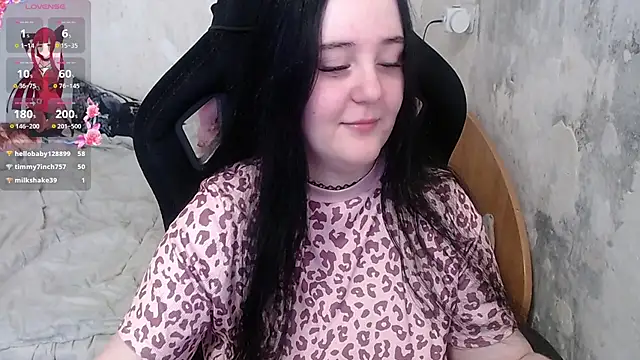 Snapshot of your_8a8y chatting on July 19, 2026, 3:20 pm your 8a8y online show from July 19, 2026, 3:20 pm