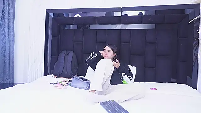 Snapshot of GabbyAndDominic chatting on July 21, 2026, 12:39 pm GabbyAndDominic online show from July 21, 2026, 12:39 pm