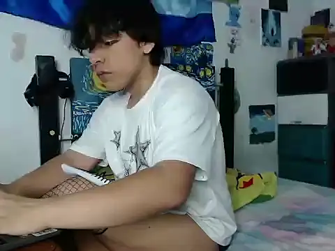 Snapshot of Tiff_-Styles chatting on July 8, 2026, 8:31 pm Tiff -Styles online show from July 8, 2026, 8:31 pm