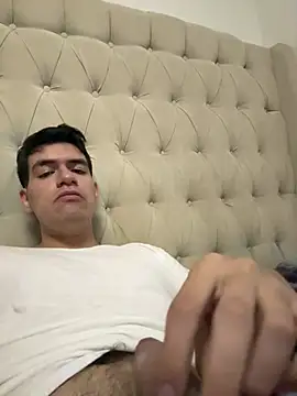 FernanHot69 online show from July 13, 2026, 1:27 am
