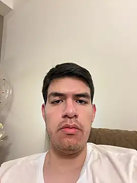 FernanHot69 online show from July 17, 2026, 3:04 am