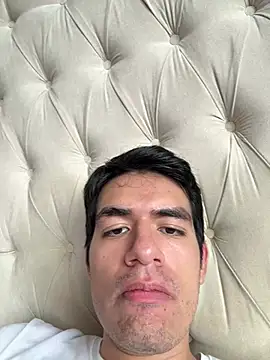 FernanHot69 online show from July 4, 2026, 10:25 pm