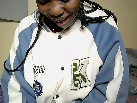 Snapshot of Snow_eye chatting on July 10, 2026, 11:54 am Snow eye online show from July 10, 2026, 11:54 am