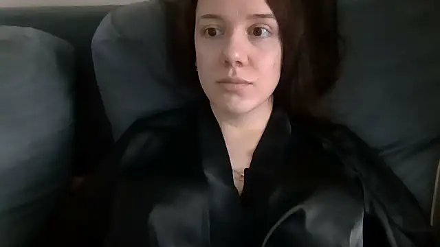 Snapshot of Nivella chatting on June 25, 2026, 9:03 am Nivella online show from June 25, 2026, 9:03 am