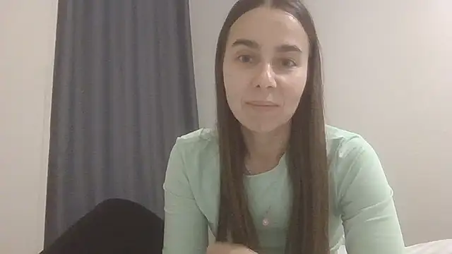 Snapshot of Vanelleda chatting on July 16, 2026, 6:49 pm Vanelleda online show from July 16, 2026, 6:49 pm