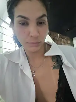 Snapshot of casalfogoegasolina chatting on July 5, 2026, 4:30 am casalfogoegasolina online show from July 5, 2026, 4:30 am