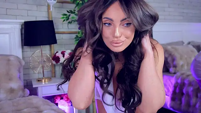 annabellahot online show from March 20, 2026, 4:46 am