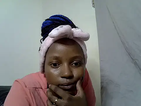 Snapshot of Tash_berry chatting on June 20, 2026, 10:20 am Tash berry online show from June 20, 2026, 10:20 am