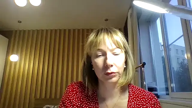 Snapshot of Deloriada chatting on July 12, 2026, 2:51 pm Deloriada online show from July 12, 2026, 2:51 pm