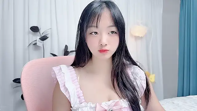 Winnie666999 online show from July 29, 2026, 3:06 am