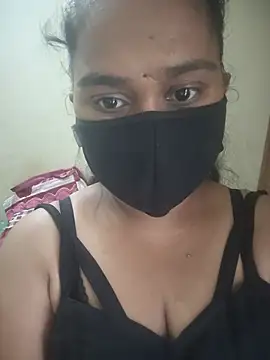 Snapshot of Lundpakadu chatting on July 20, 2026, 12:40 pm Lundpakadu online show from July 20, 2026, 12:40 pm