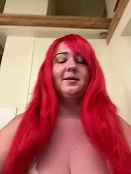 Snapshot of Liliabuton chatting on July 2, 2026, 10:38 pm Liliabuton online show from July 2, 2026, 10:38 pm