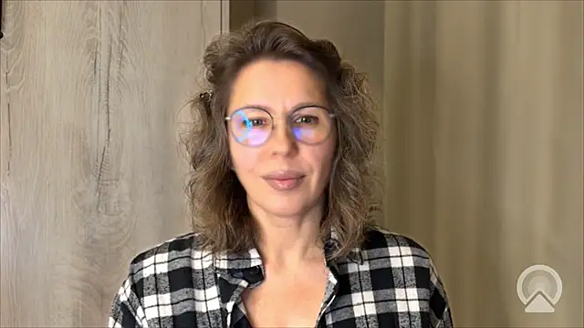 Snapshot of Linoria chatting on June 23, 2026, 5:00 pm Linoria online show from June 23, 2026, 5:00 pm