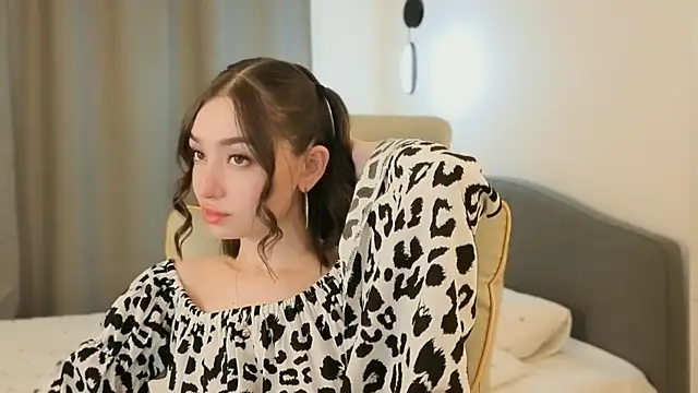 Snapshot of cherrylatte chatting on June 20, 2026, 9:20 pm cherrylatte online show from June 20, 2026, 9:20 pm