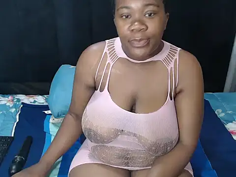 CovySweetMe online show from June 28, 2026, 1:06 pm