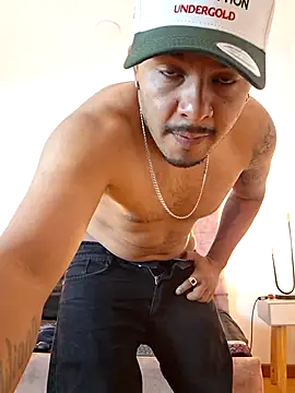 Snapshot of BrunoSilva_ chatting on July 15, 2026, 12:12 pm BrunoSilva online show from July 15, 2026, 12:12 pm