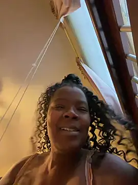 dianaraigns online show from July 4, 2026, 10:47 pm