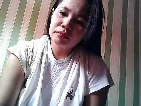 Snapshot of steffani_love chatting on July 9, 2026, 11:26 pm steffani love online show from July 9, 2026, 11:26 pm