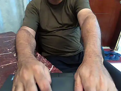 Snapshot of desipapaxx chatting on June 25, 2026, 5:18 pm desipapaxx online show from June 25, 2026, 5:18 pm