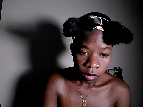 Snapshot of MaliciaRose chatting on June 25, 2026, 3:17 pm MaliciaRose online show from June 25, 2026, 3:17 pm