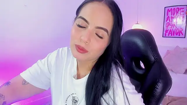 camilaa7 online show from June 29, 2026, 7:26 am