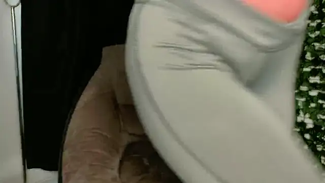 Nicole Bliss online show from July 8, 2026, 5:19 am