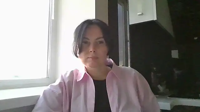 Snapshot of Velissada chatting on June 27, 2026, 8:26 pm Velissada online show from June 27, 2026, 8:26 pm