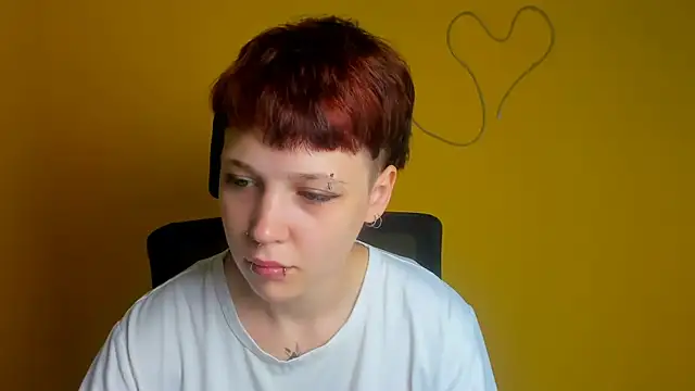 Snapshot of MissKetrin chatting on July 6, 2026, 5:03 am MissKetrin online show from July 6, 2026, 5:03 am
