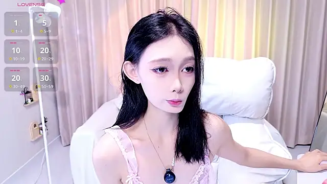 Snapshot of YangYang-0805 chatting on July 25, 2026, 5:15 am YangYang-0805 online show from July 25, 2026, 5:15 am