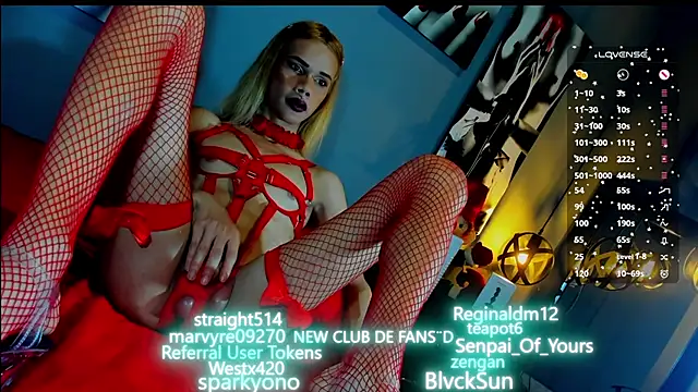 Snapshot of love_amor_ chatting on December 24, 2024, 8:16 pm love amor online show from December 24, 2024, 8:16 pm