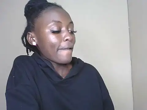 Snapshot of Elsie_1 chatting on July 24, 2026, 7:48 am Elsie 1 online show from July 24, 2026, 7:48 am